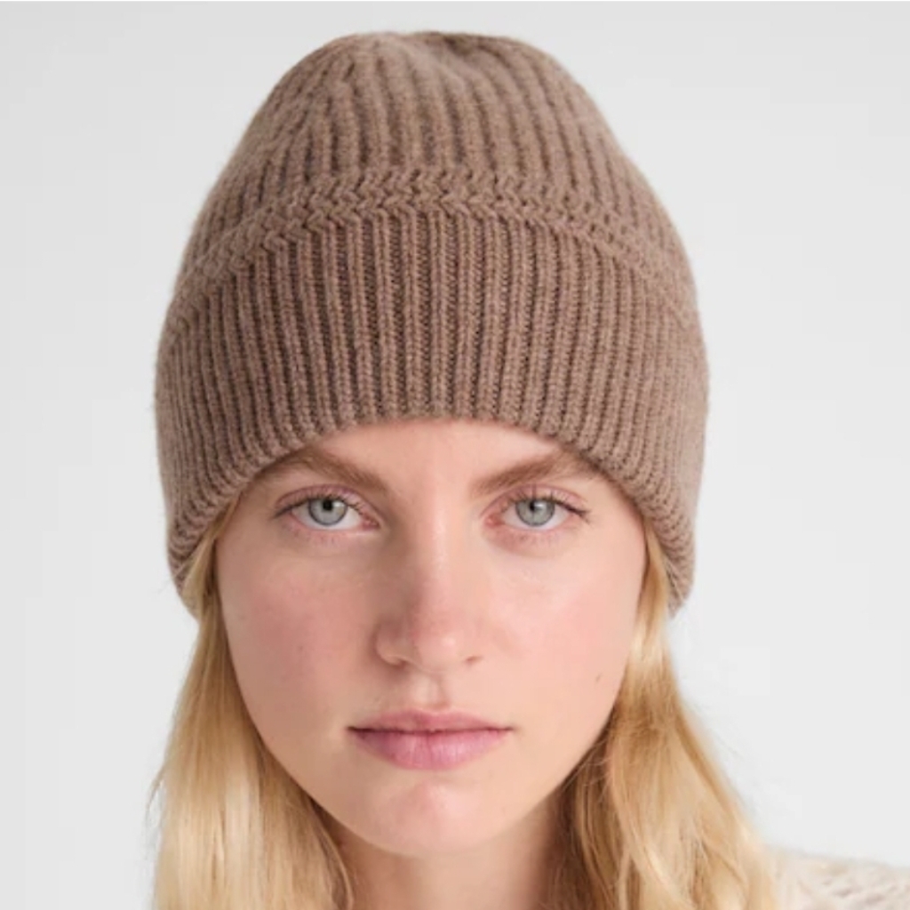 Madewll Ribbed Knit Beanie